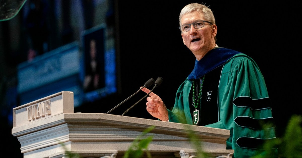 苹果CEO库克杜兰大学演讲 — 非为自己，更为你所爱的
