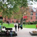 波士顿大学：融入城市里的“马路大学”