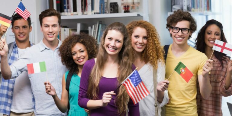 留学生在美国就读的比例越来越下降，背后的原因是什么?